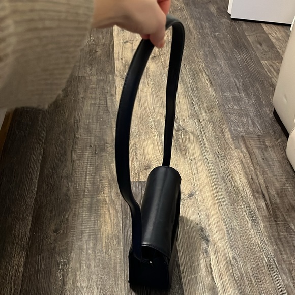 Matt & Nat, dark blue purse - Picture 4 of 4